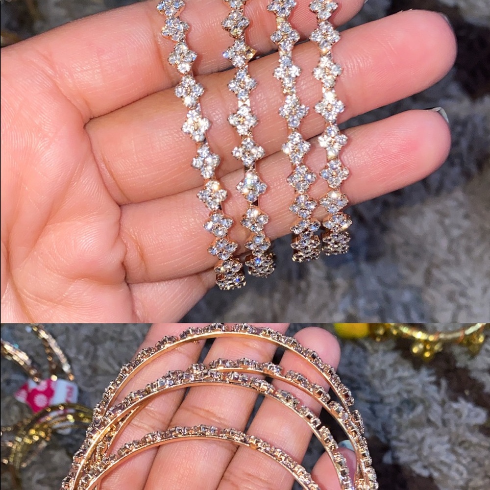 ๐ 14 Piece Gold Bangle Set ๐ - Picture 7 of 8